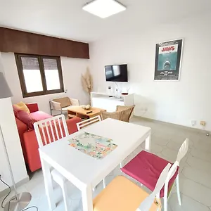 Primera Línea Paseo Principal Apartamento