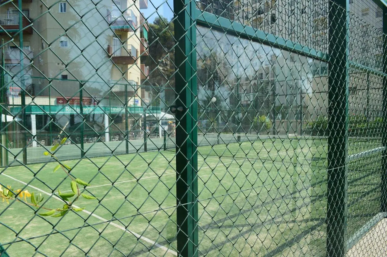 Apartamento En Las Gondolas Almuñécar 0*,